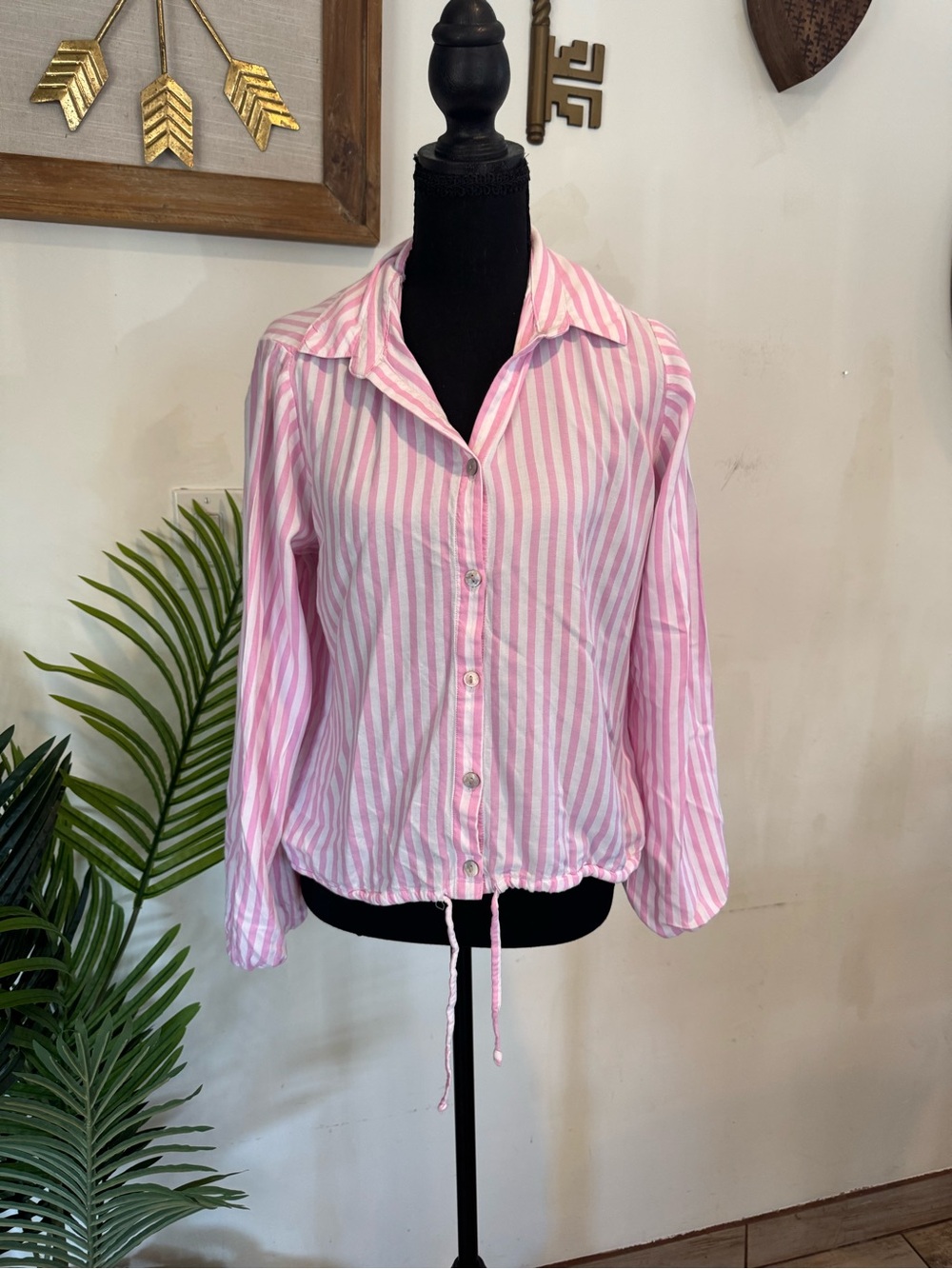 beachlunchlounge Pink and White Striped Shirt - Picture 2 of 4